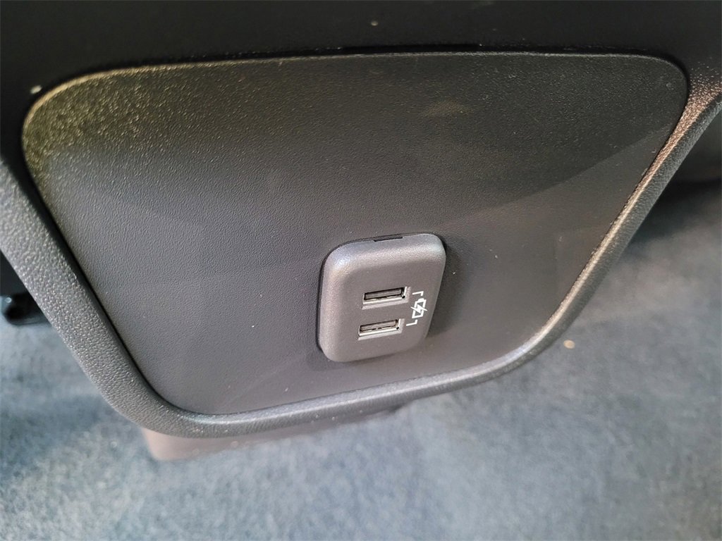 Used 2024 Chevrolet Equinox LS image 10