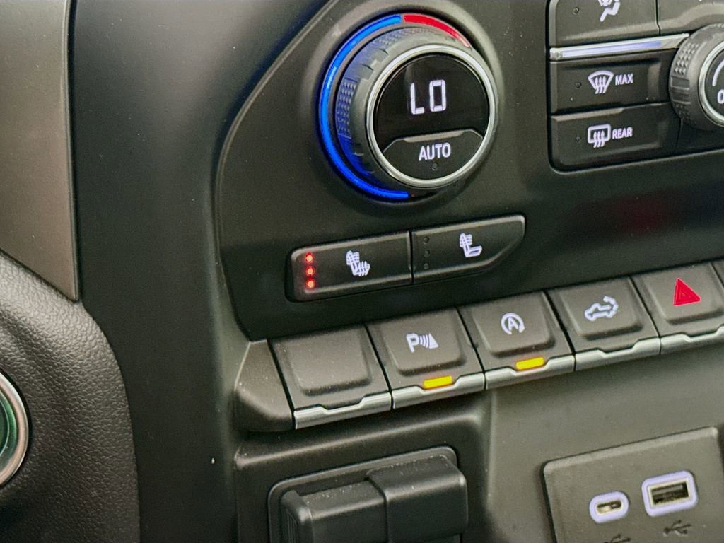 Used 2021 Chevrolet Silverado 1500 LT Trail Boss w/ Convenience Package II image 22