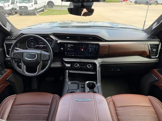 Used 2024 GMC Sierra 3500 Denali Ultimate image 25