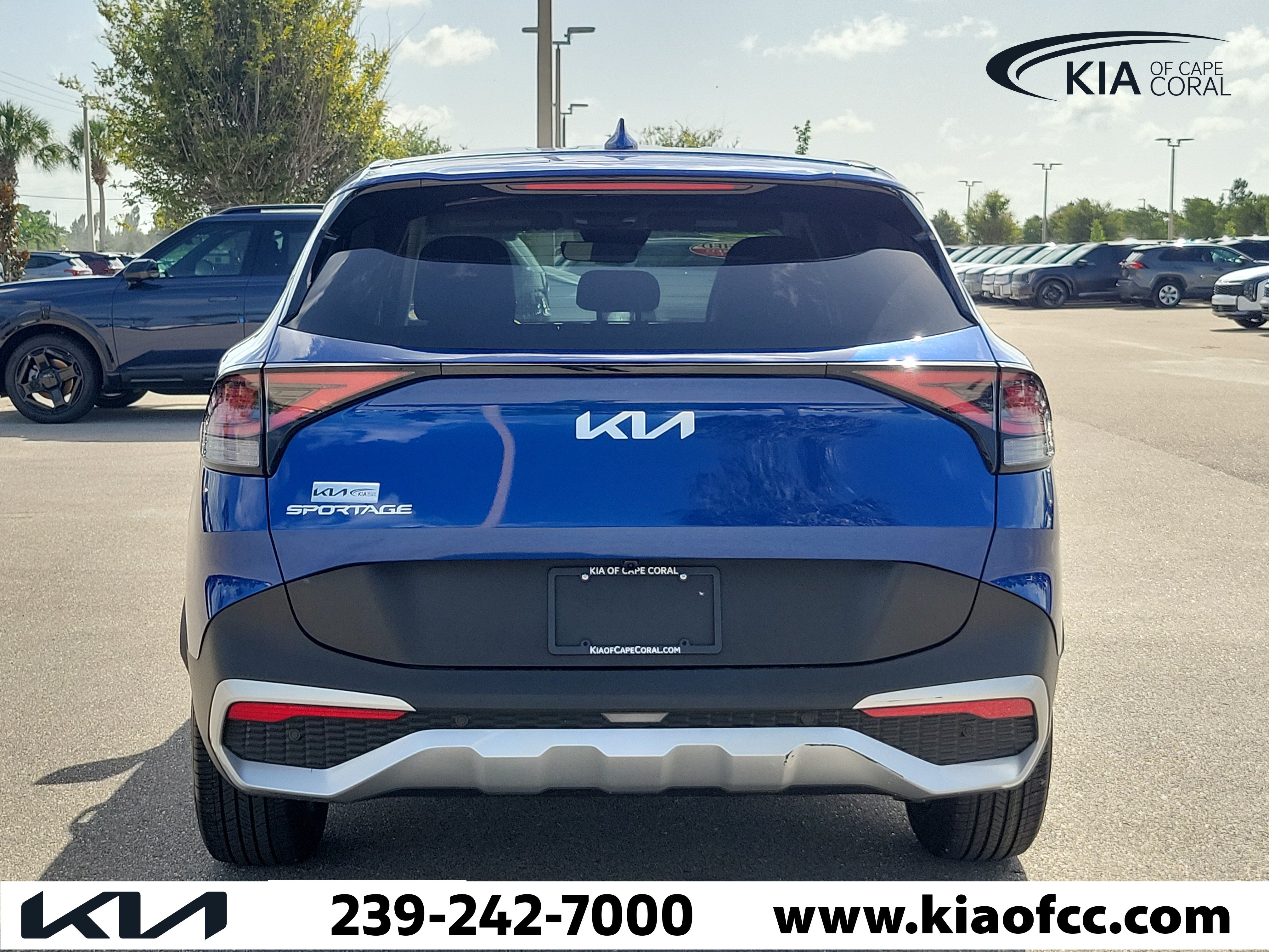 Certified 2024 Kia Sportage EX FWD image 5