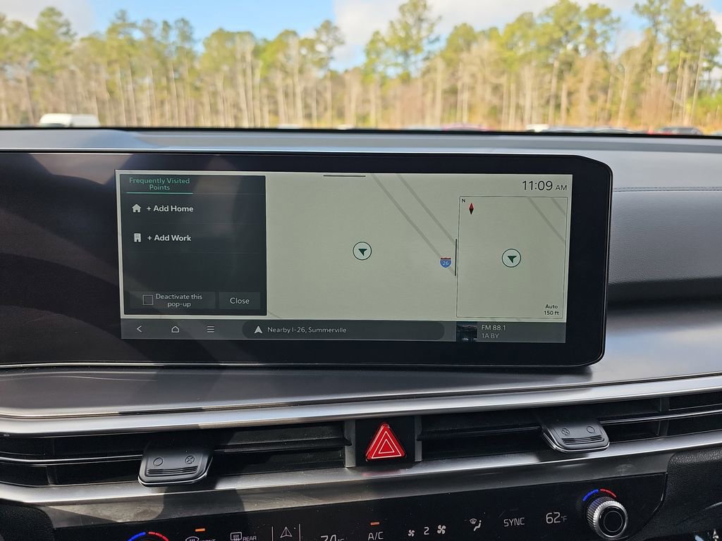 Used 2024 Kia Sorento EX w/ Panoramic Sunroof Package image 28