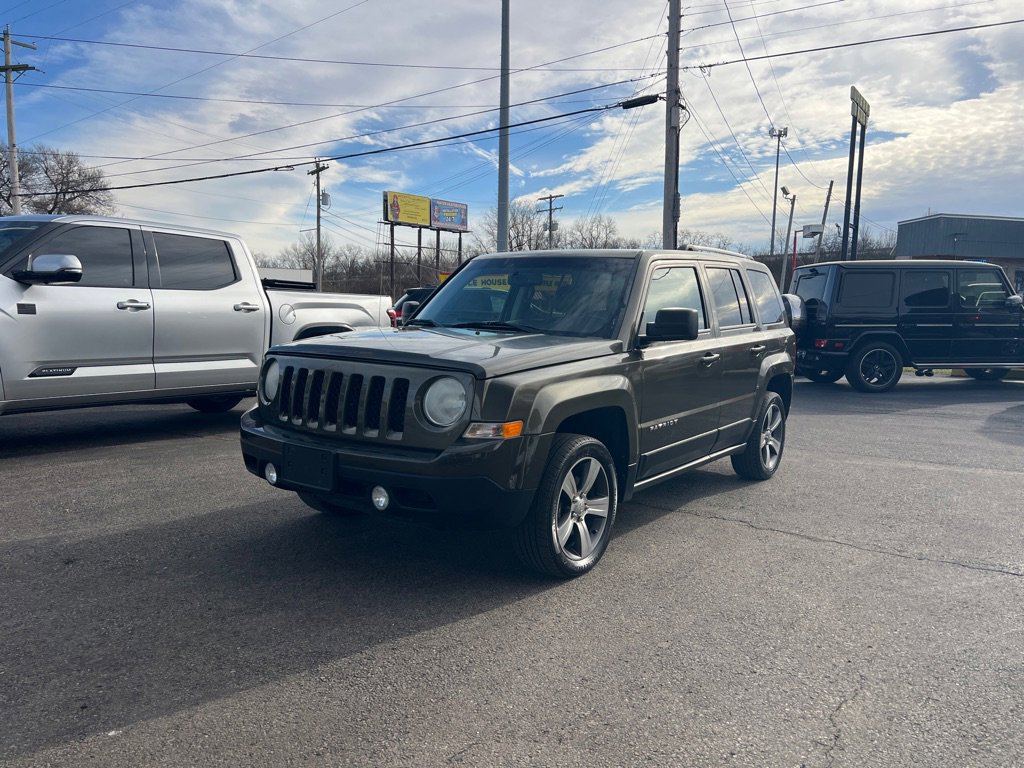 Used 2016 Jeep Patriot 4WD image 39