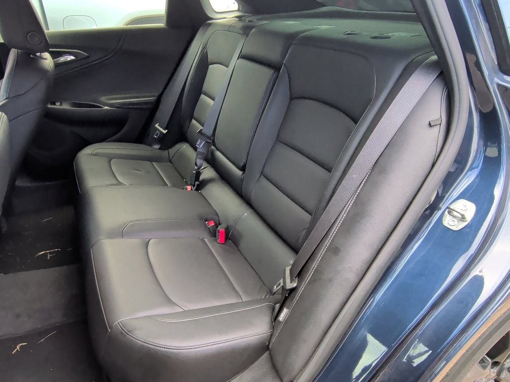 Used 2022 Chevrolet Malibu LT w/ Leather Package FWD image 10