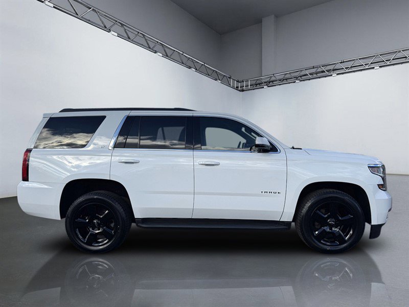 Used 2019 Chevrolet Tahoe LT image 3