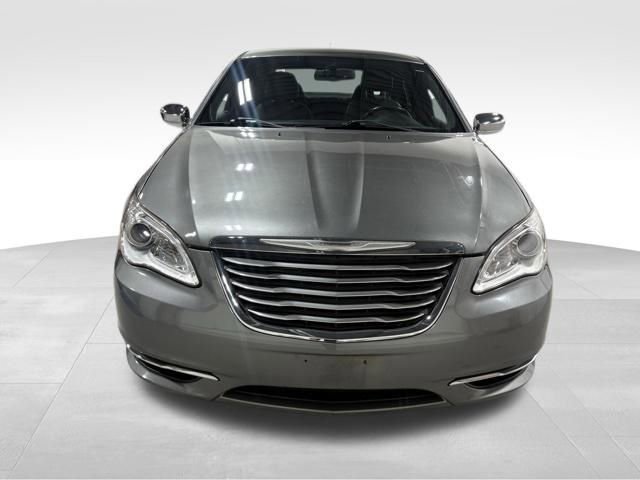 Used 2013 Chrysler 200 Limited w/ Sun/Sound Group image 10