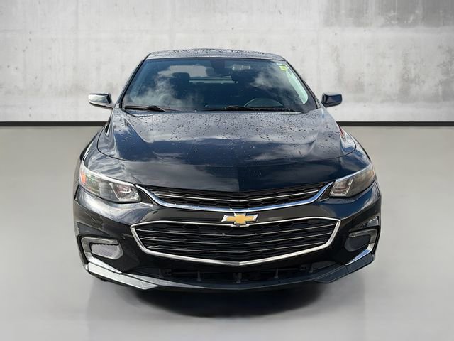 Used 2016 Chevrolet Malibu LT image 2