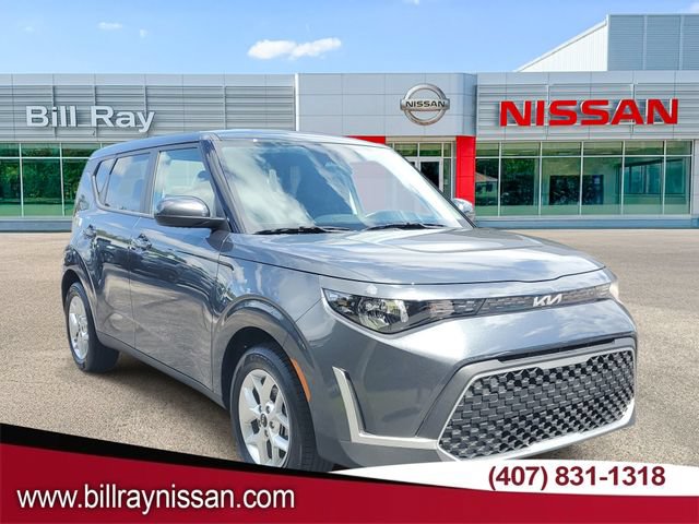 Used 2025 Kia Soul LX w/ LX Technology Package FWD image 1
