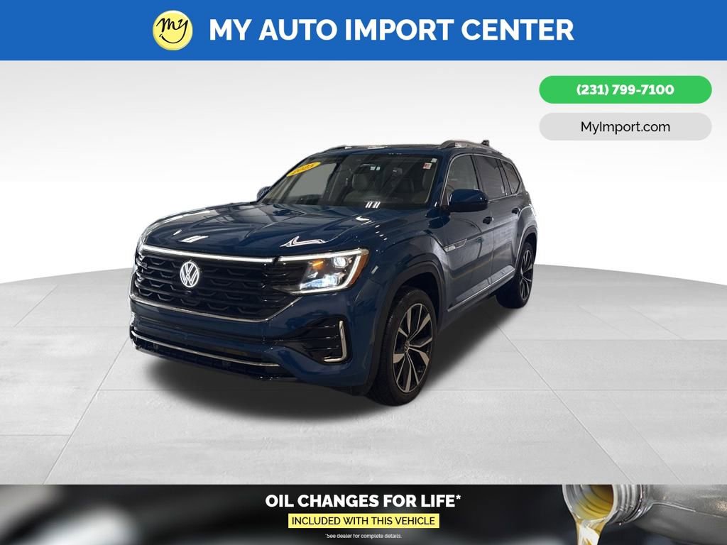 Used 2025 Volkswagen Atlas SEL Premium R-Line image 3
