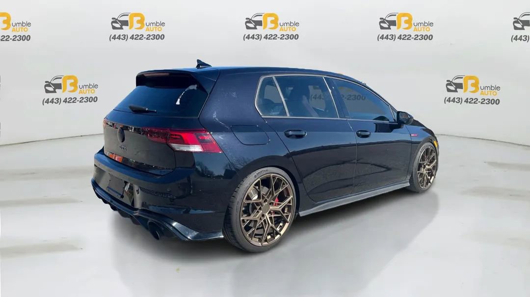 Used 2022 Volkswagen GTI SE w/ SE Leather Package FWD image 5