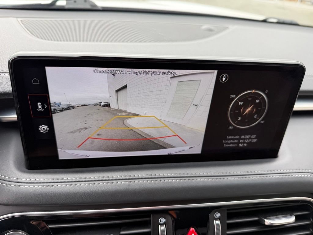 Used 2022 Genesis G70 2.0T RWD image 23