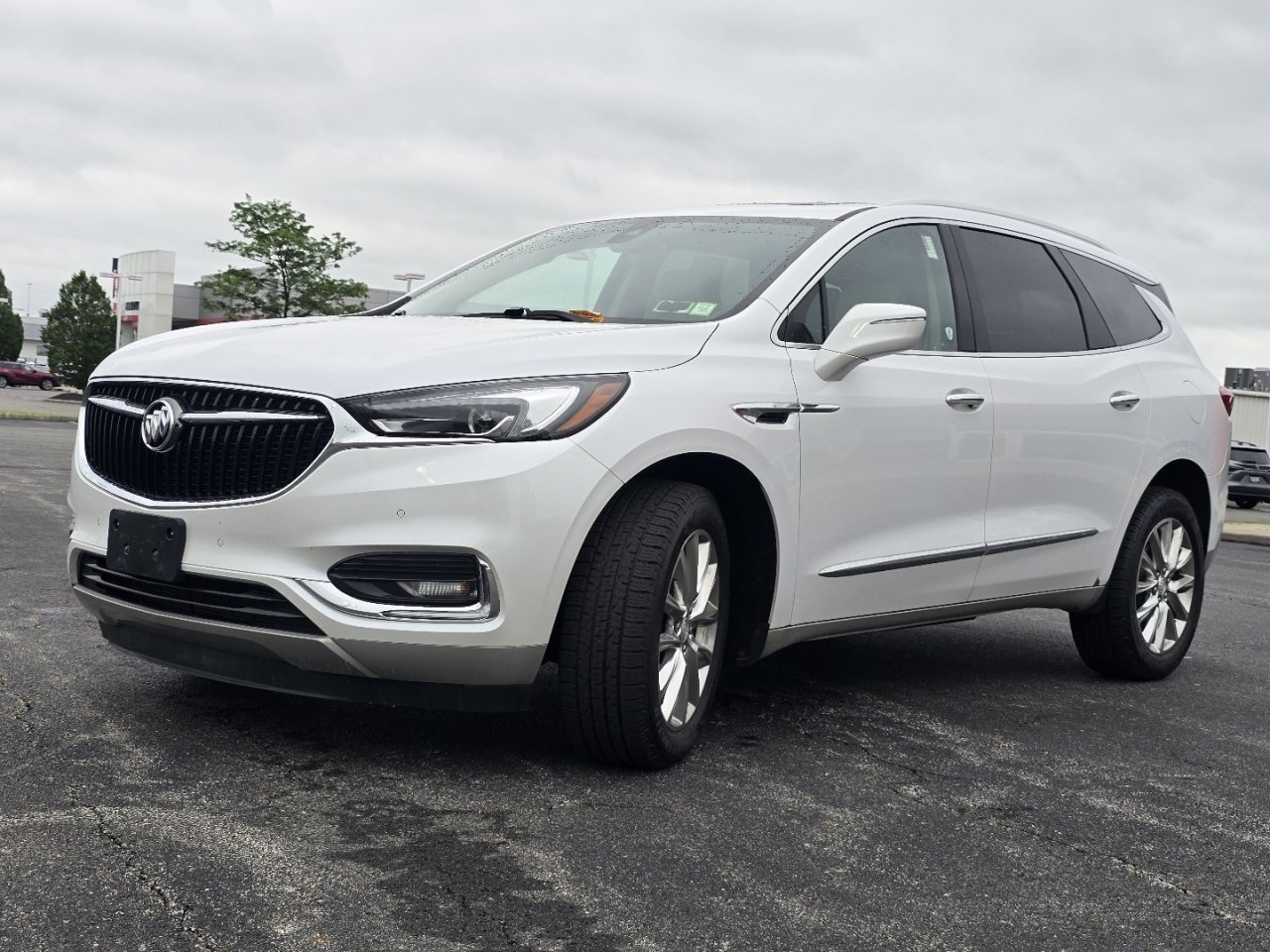 Used 2021 Buick Enclave Premium w/ Sun and Sites Package AWD/4WD image 14