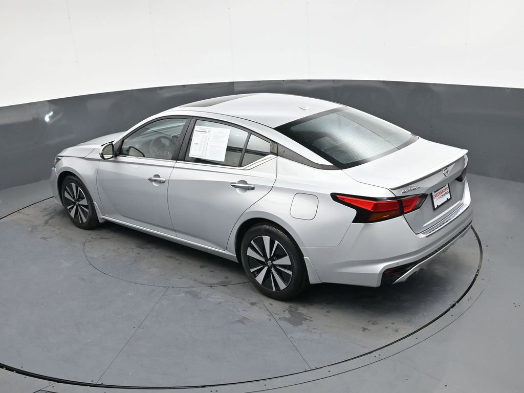 Used 2021 Nissan Altima 2.5 SV w/ SV Premium Package image 30