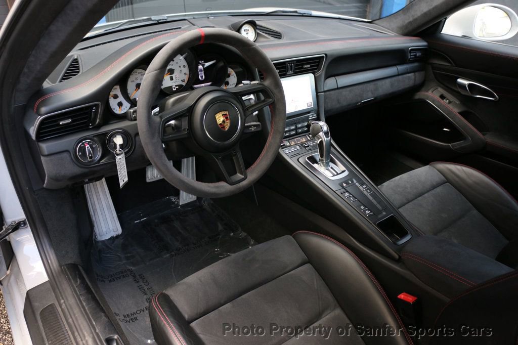 Used 2018 Porsche 911 GT3 image 19