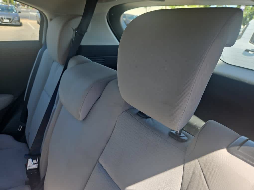 Used 2021 Honda HR-V LX image 12