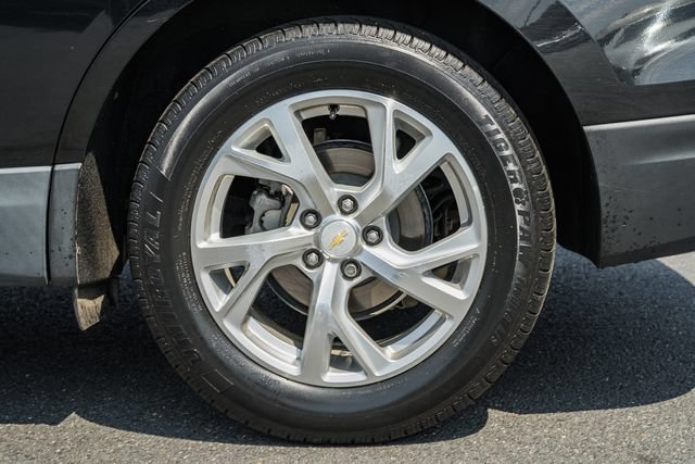Used 2018 Chevrolet Equinox Premier FWD image 19