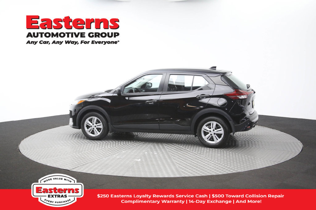 Used 2024 Nissan Kicks S FWD image 61