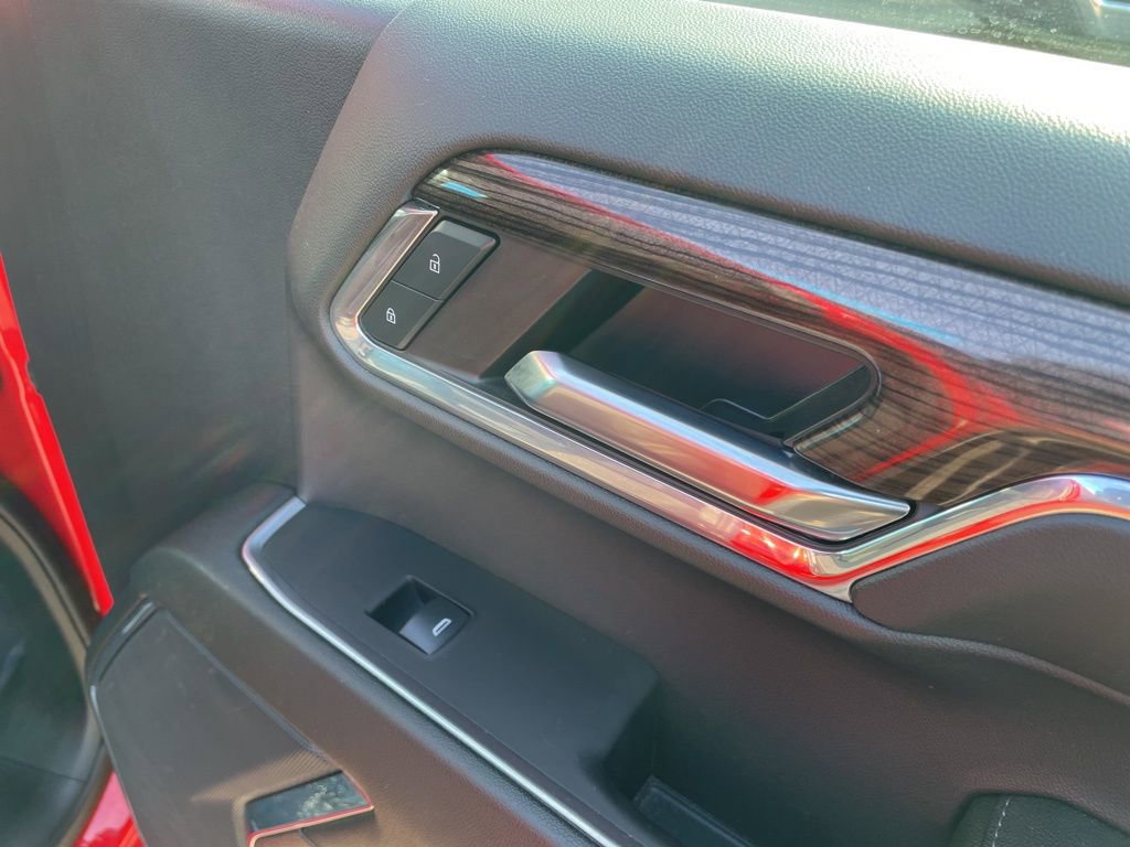 Used 2024 Chevrolet Silverado 1500 LT image 30
