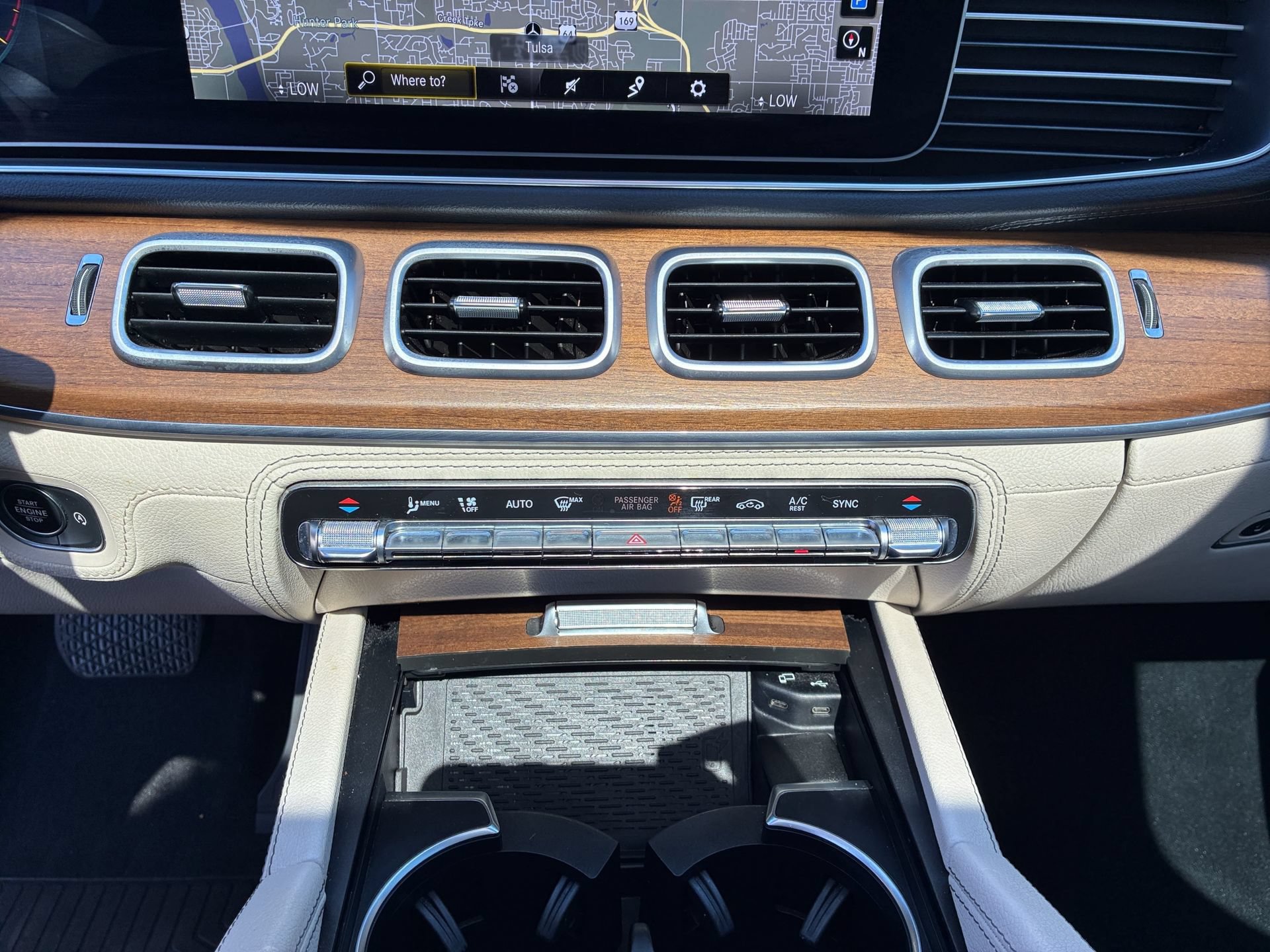 Used 2021 Mercedes-Benz GLE 580 4MATIC image 24