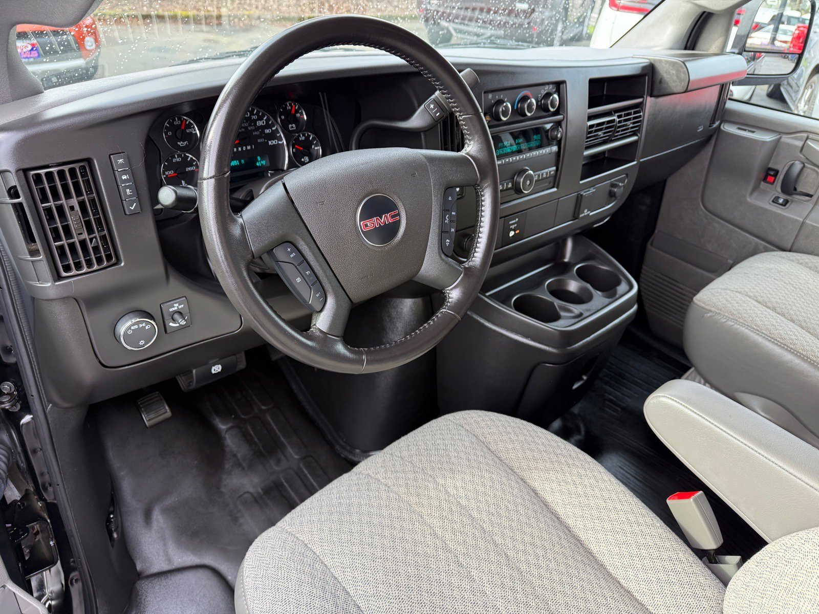 Used 2023 GMC Savana 2500 image 14