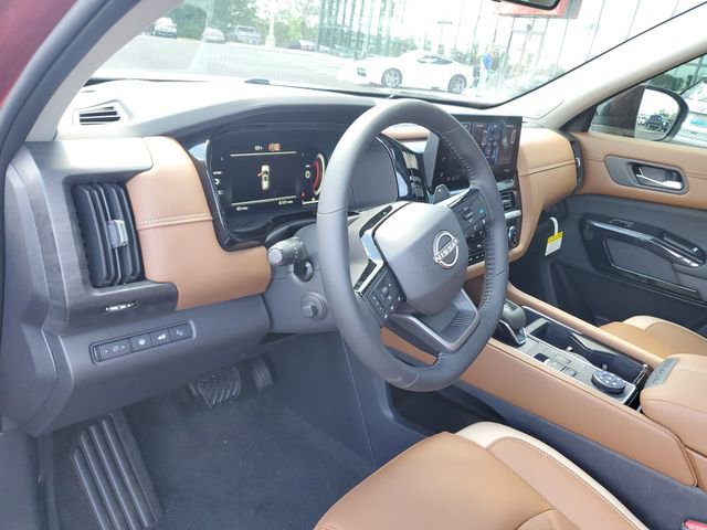 New 2026 Nissan Pathfinder Platinum w/ Cargo Package AWD/4WD image 23