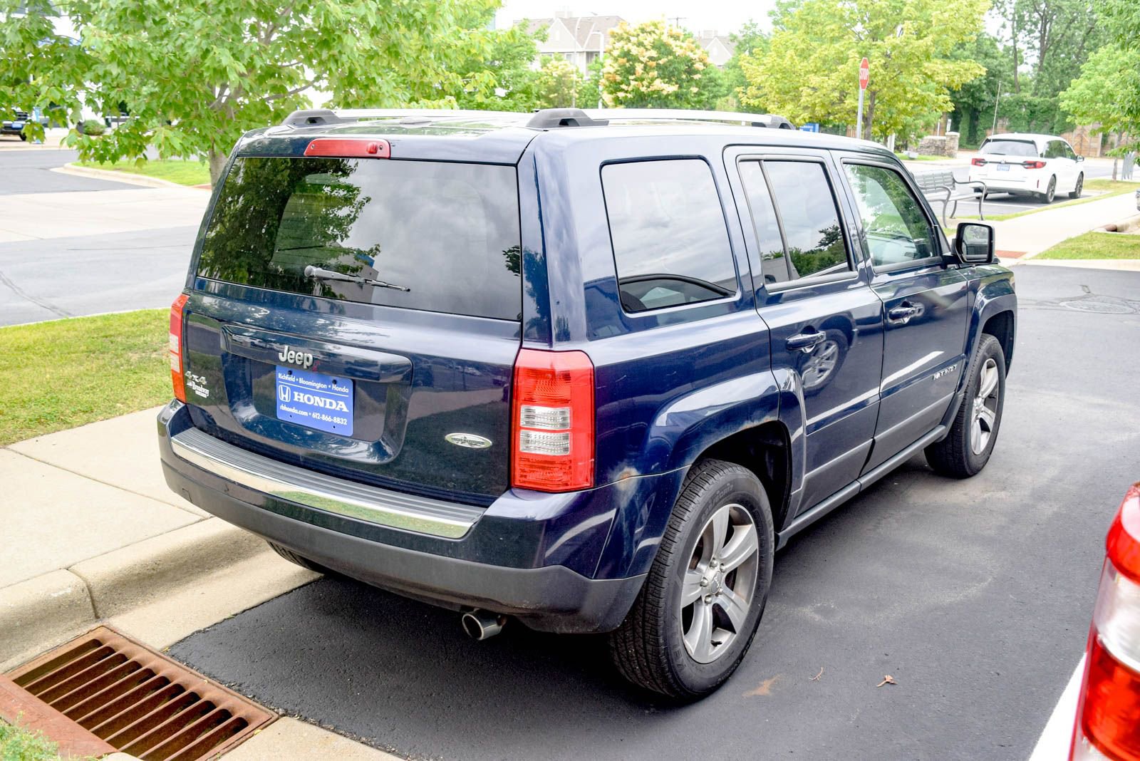 Used 2016 Jeep Patriot High Altitude AWD/4WD image 4