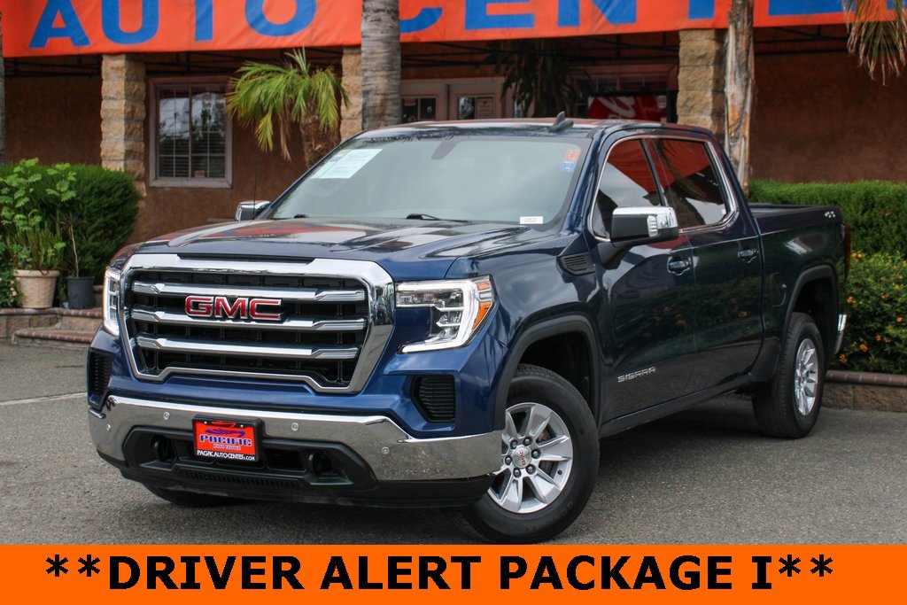 Used 2021 GMC Sierra 1500 SLE w/ Driver Alert Package I image 4