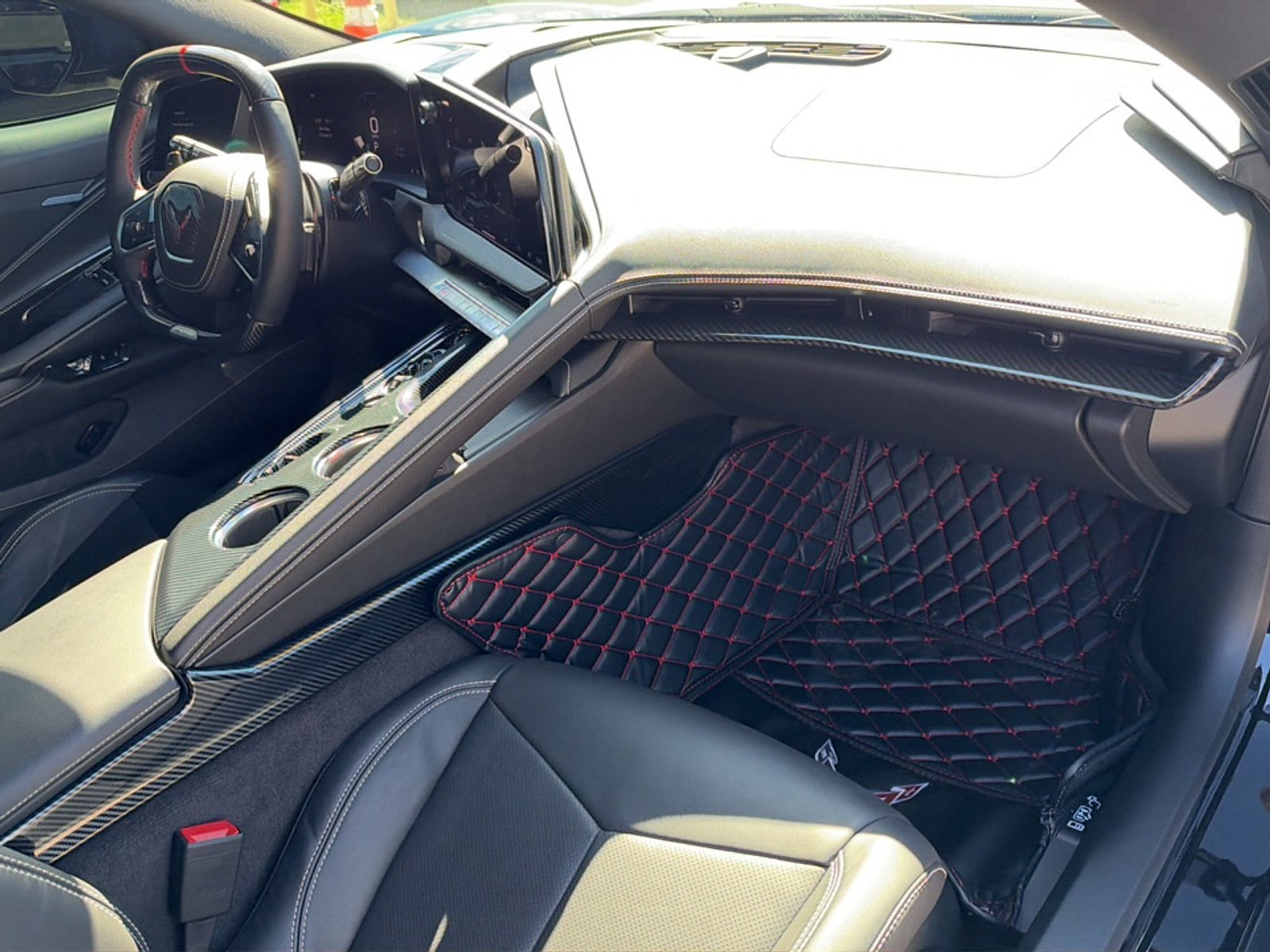Used 2026 Chevrolet Corvette Stingray Coupe w/ 1LT RWD image 11