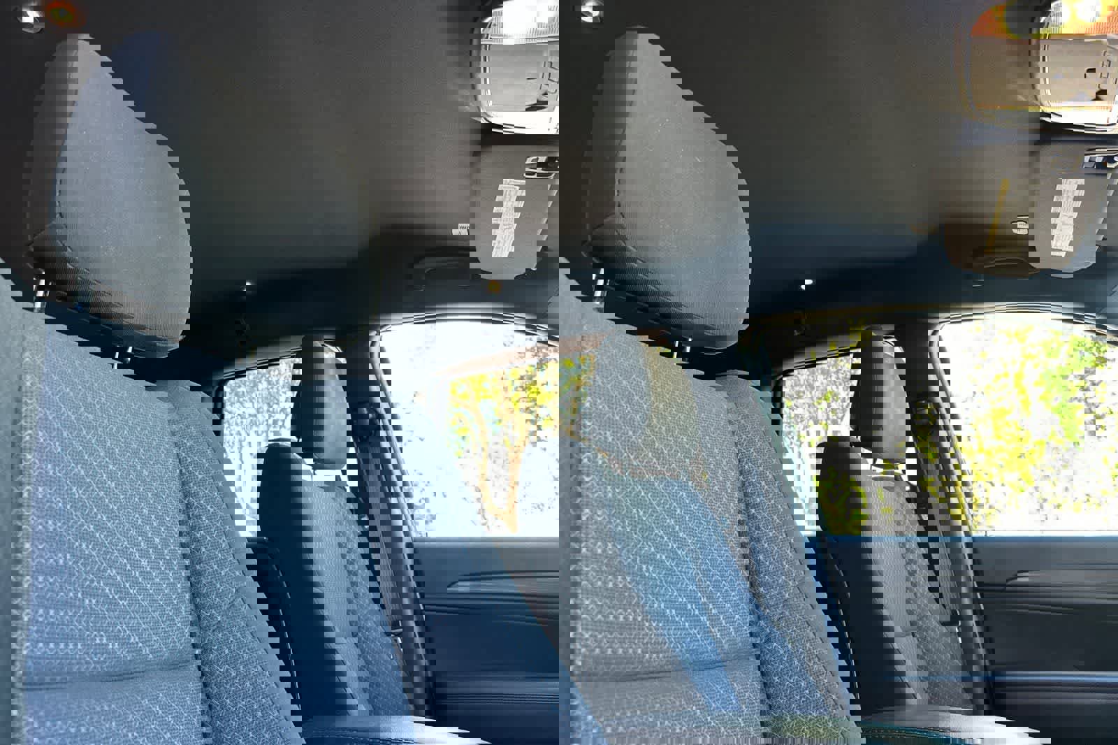 Used 2021 Jeep Grand Cherokee Laredo image 18