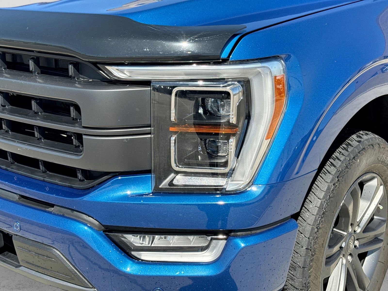 Used 2023 Ford F150 Lariat w/ Equipment Group 502A High AWD/4WD image 9