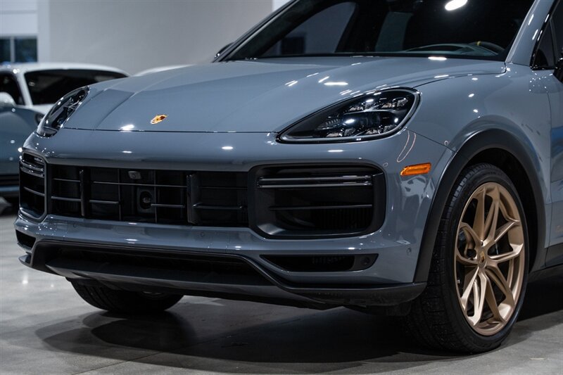 Used 2022 Porsche Cayenne Turbo GT AWD/4WD image 70