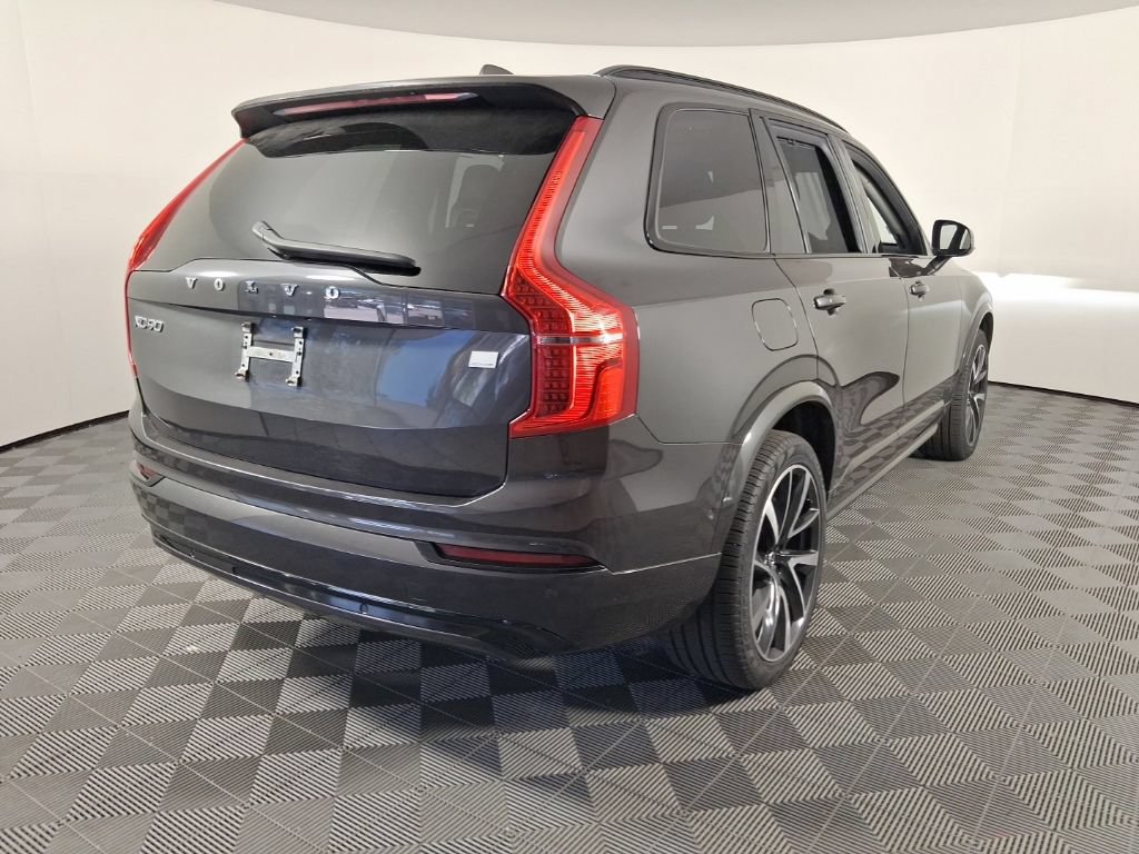 Certified 2023 Volvo XC90 T8 Ultimate AWD/4WD image 10