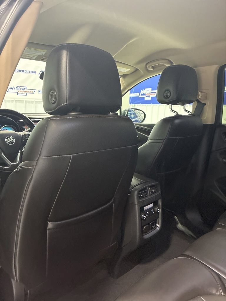 Used 2017 Buick Envision Essence AWD/4WD image 36