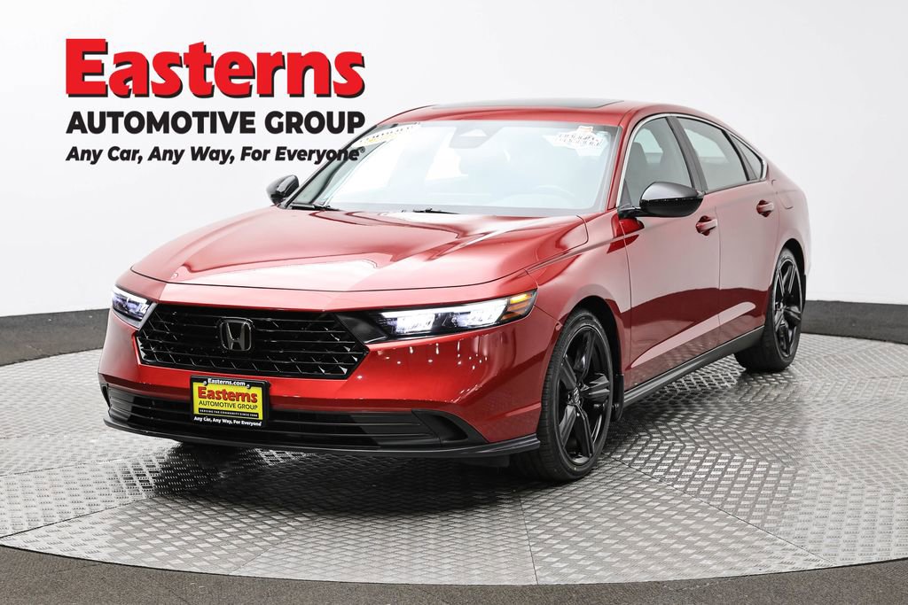 Used 2024 Honda Accord Sport image 1