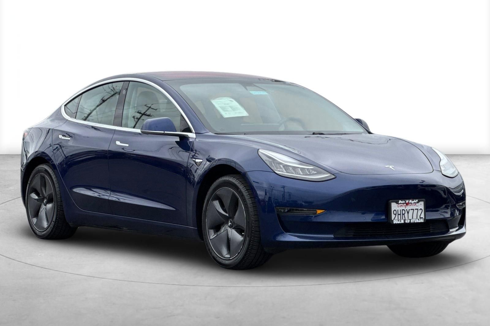 Used 2018 Tesla Model 3 Long Range RWD image 8