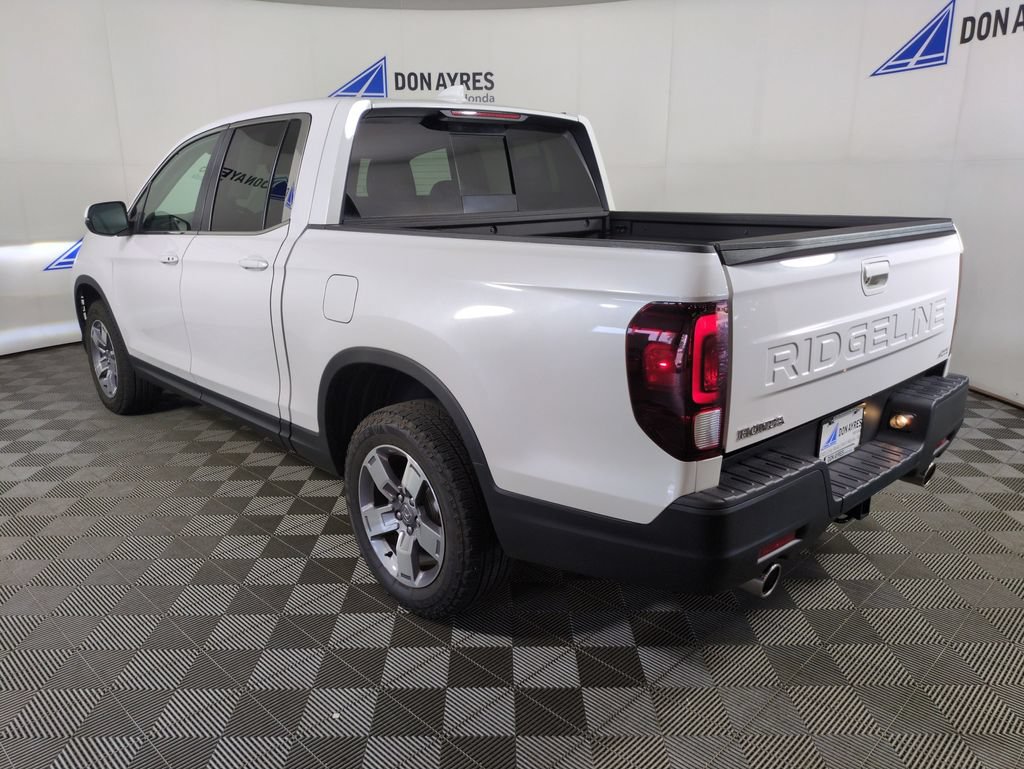 Used 2024 Honda Ridgeline RTL image 3