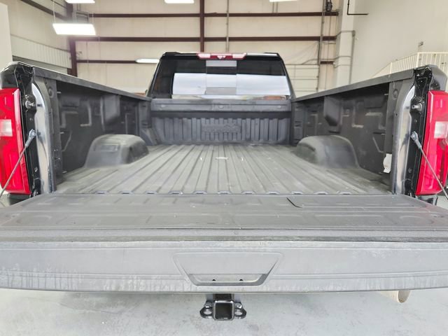 Used 2024 Chevrolet Silverado 3500 High Country w/ Technology Package AWD/4WD image 43