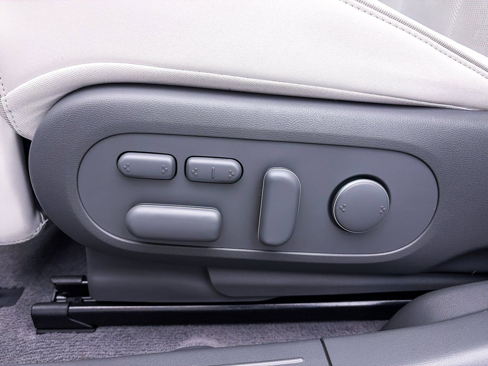 Used 2023 Hyundai Ioniq 5 Limited image 21