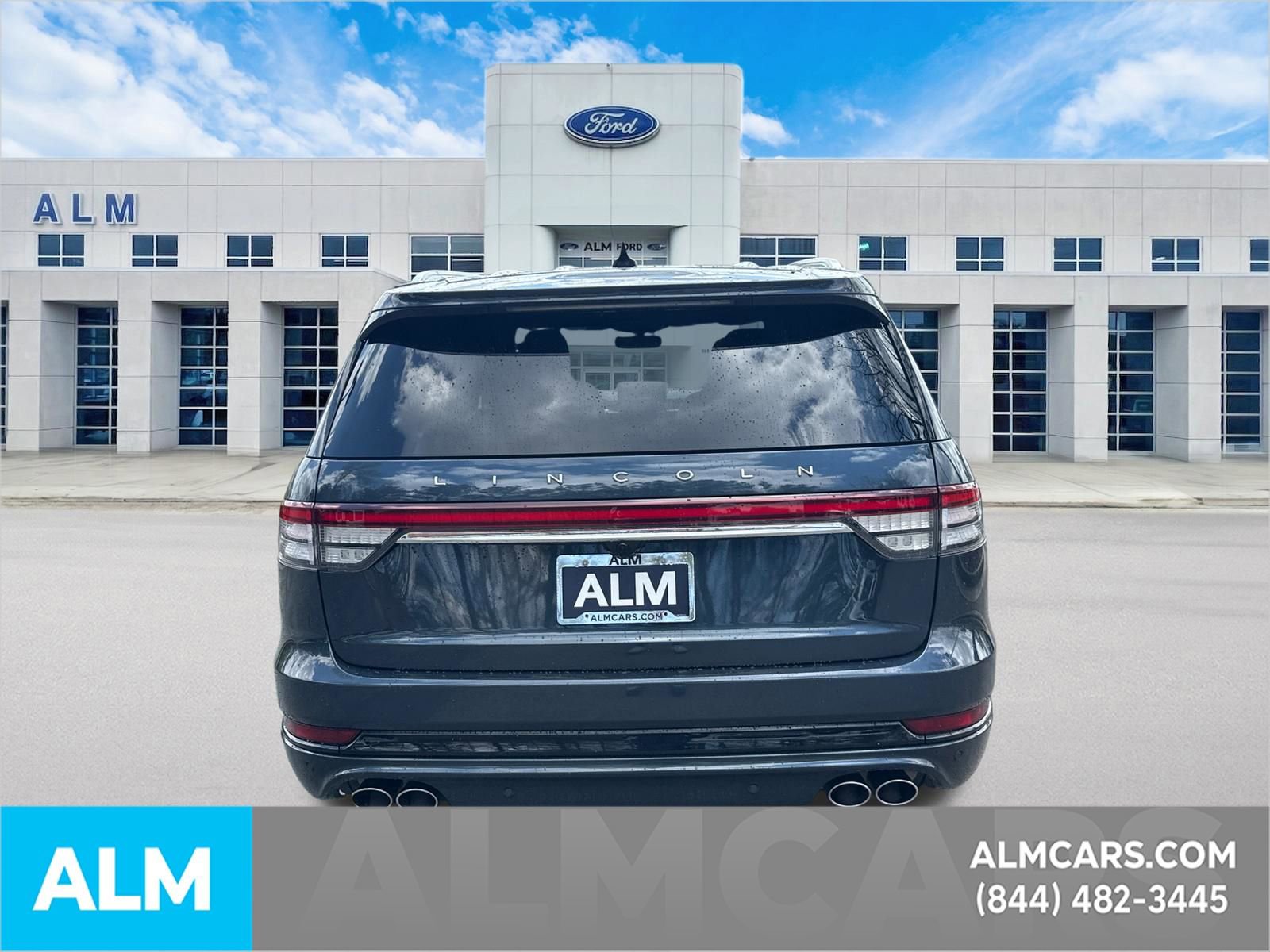 Used 2023 Lincoln Aviator Grand Touring w/ Equipment Group 301A image 6