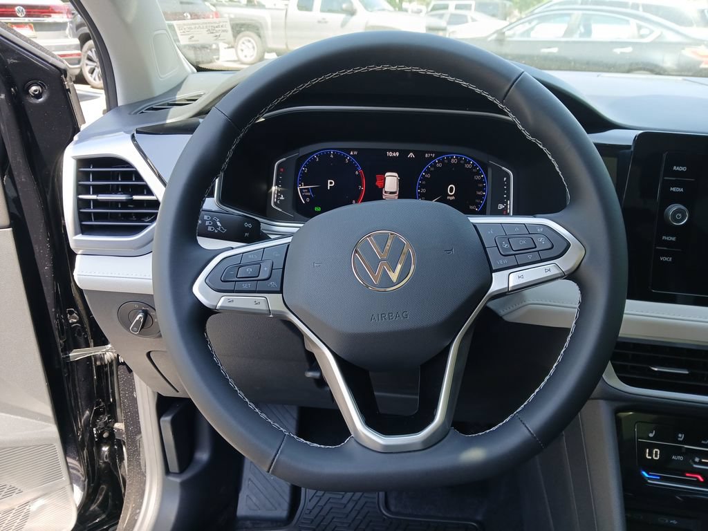 New 2026 Volkswagen Taos SEL AWD/4WD image 14
