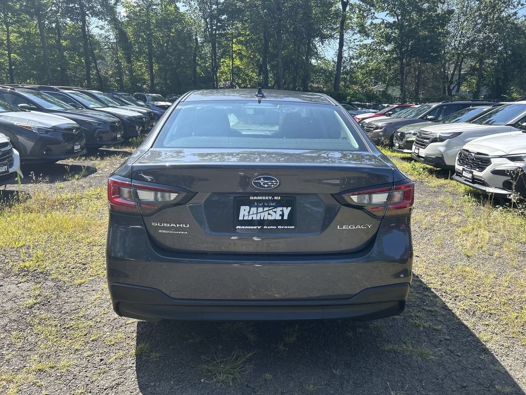 Used 2025 Subaru Legacy Premium AWD/4WD image 15
