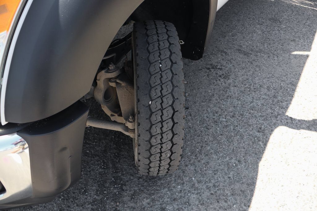 Used 2013 Ford F550 2WD Crew Cab Super Duty w/ Payload Upgrade Pkg image 37