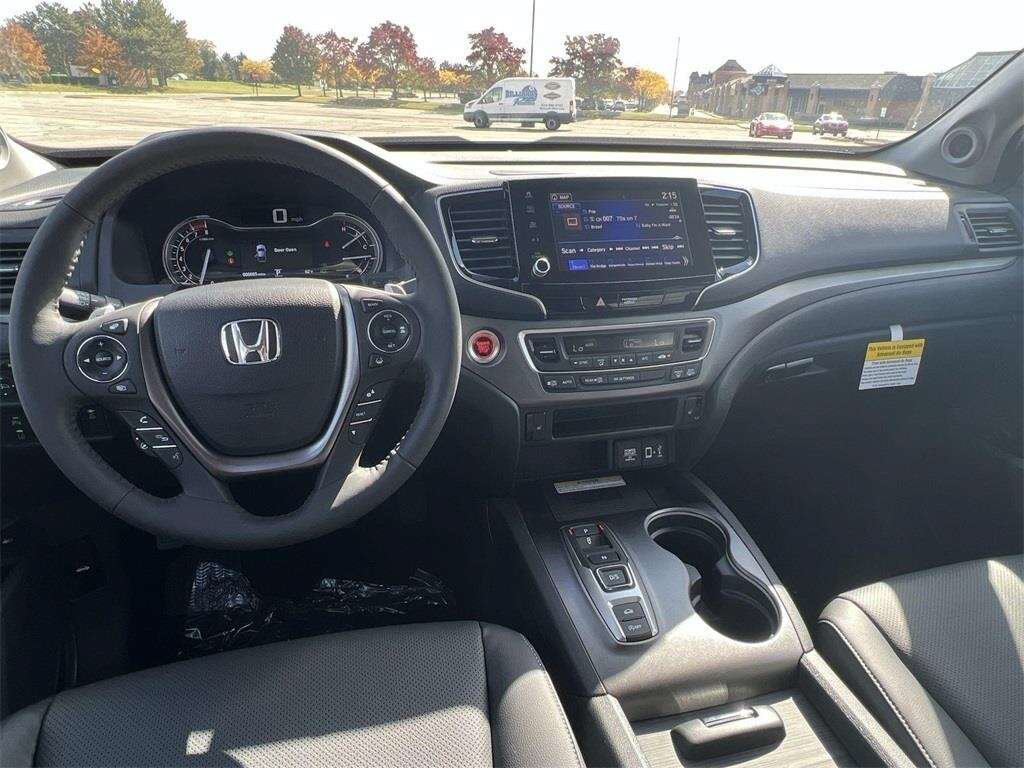 New 2023 Honda Ridgeline RTL-E image 8