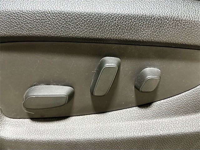 Used 2017 Chevrolet Silverado 1500 LT w/ All Star Edition image 20