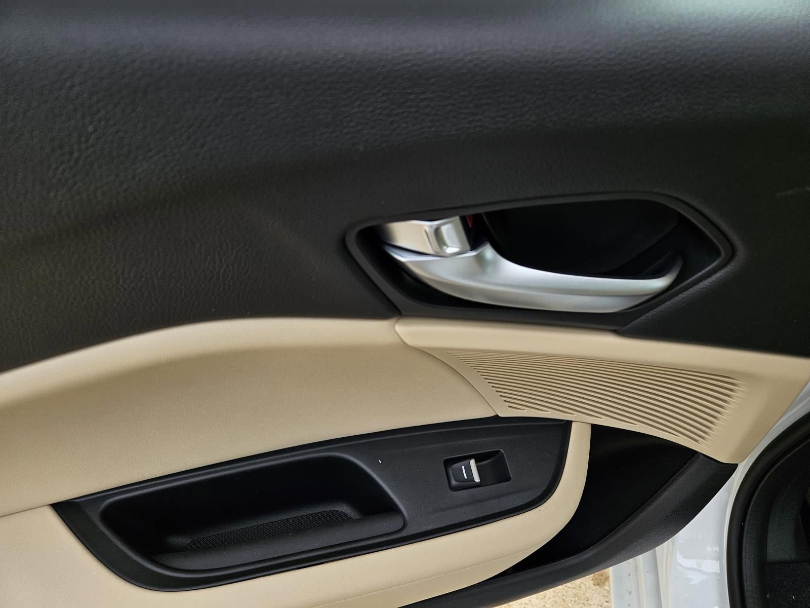 New 2025 Acura TLX w/ Technology Package image 9