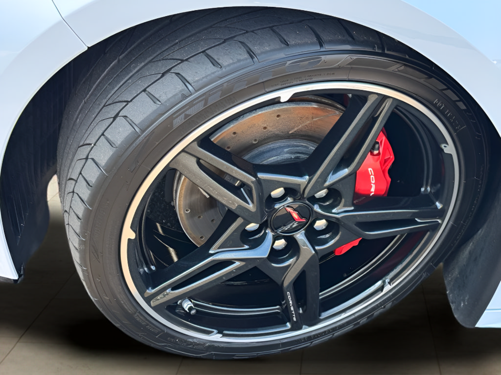 Used 2024 Chevrolet Corvette Stingray Preferred Cpe w/ Stealth Interior Trim Package RWD image 21