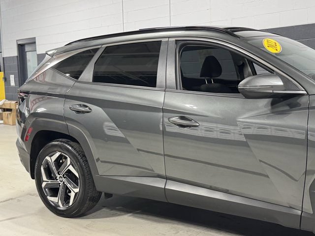 Used 2022 Hyundai Tucson SEL w/ Cargo Package AWD/4WD image 12