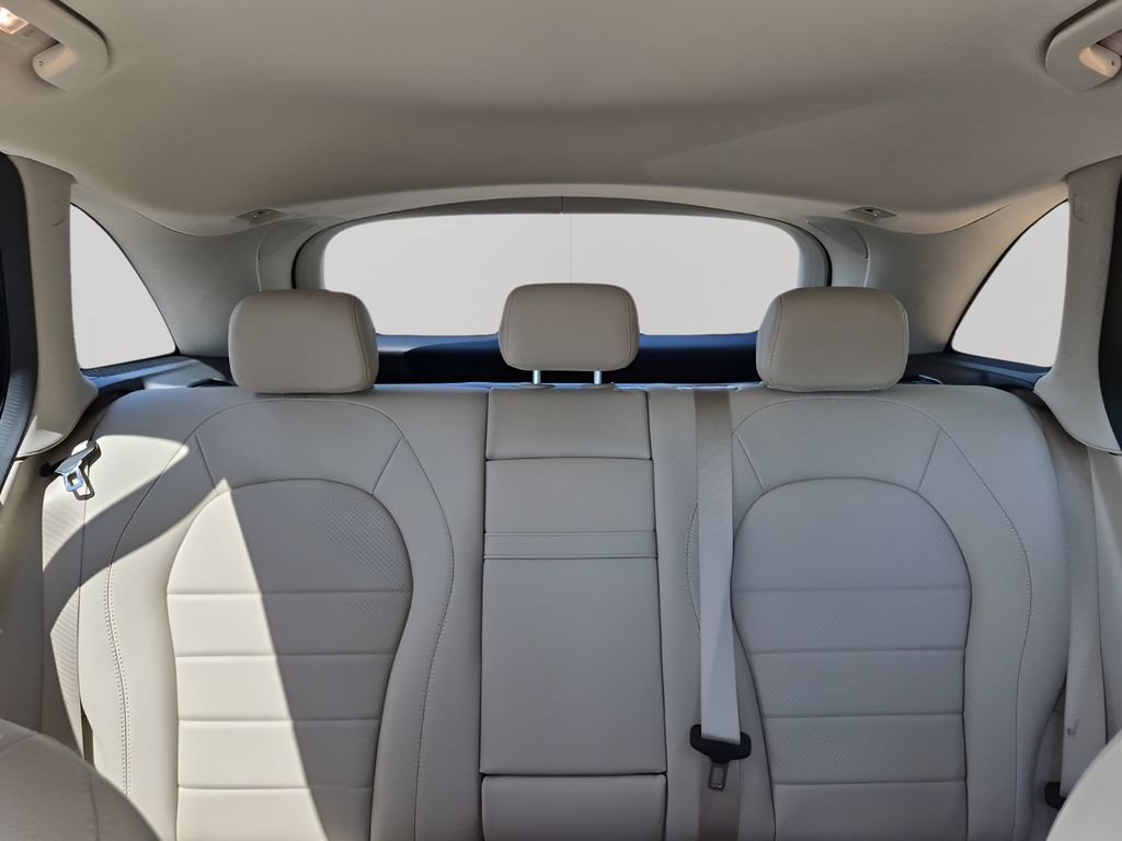 Used 2022 Mercedes-Benz GLC 300 4MATIC w/ Driver Assistance Package image 47