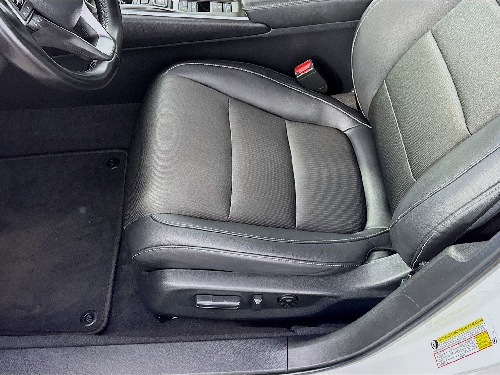 Used 2022 Honda Accord Sport image 13