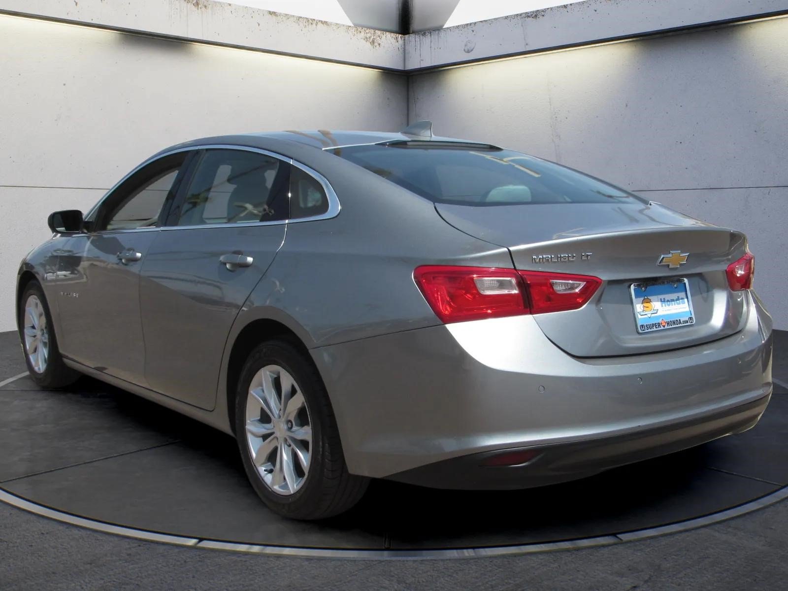 Used 2024 Chevrolet Malibu LT FWD image 6