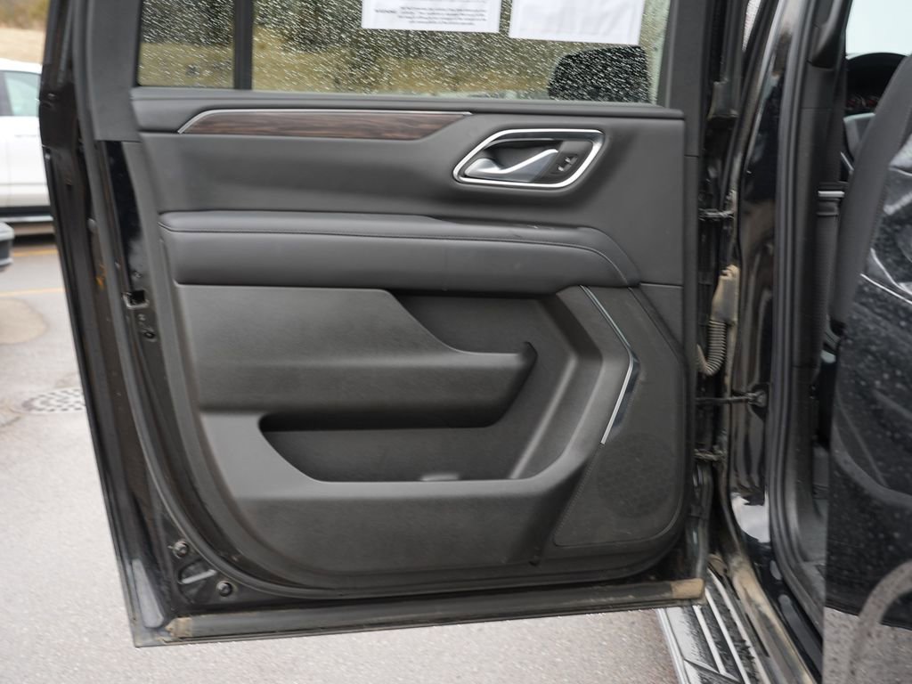 Used 2022 Chevrolet Suburban LS w/ Max Trailering Package image 20